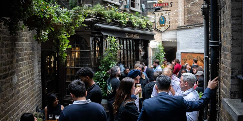 Ye Olde Mitre, Holborn